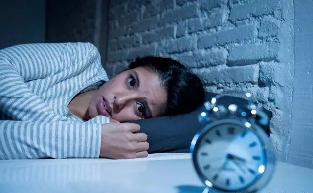 睡眠质量_春季养生_时间几点