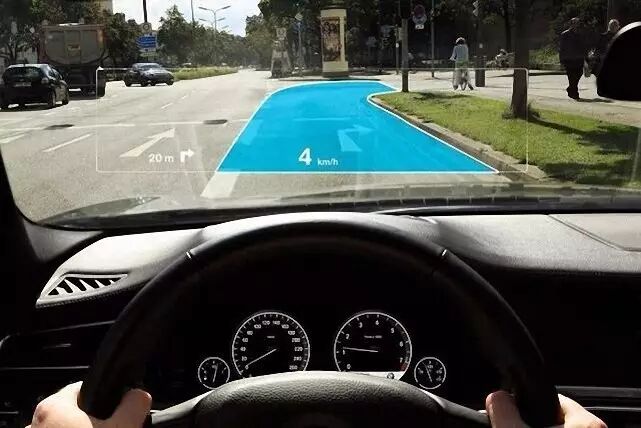 AR-HUD_HUD结合AR汽车应用_ARHUD技术发展前景