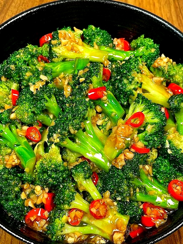 秋季养生食材清单_紫薯鸡蛋胡萝卜鱼肉银耳西兰花_秋季养生食材