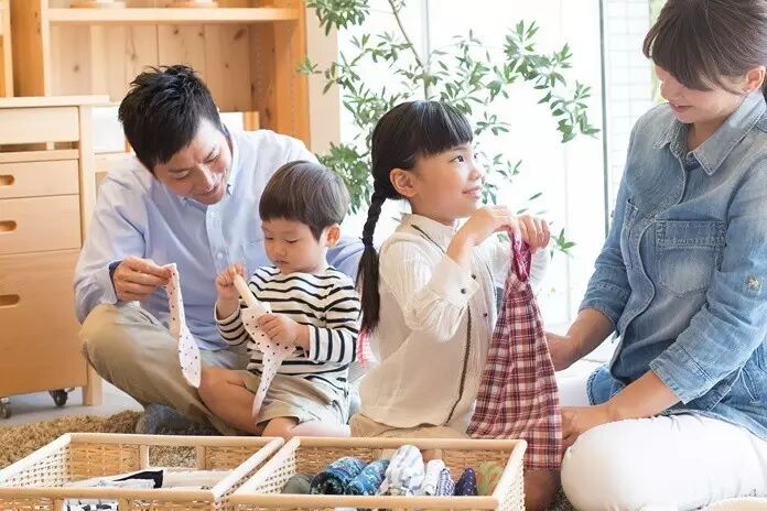 碗碟收纳技巧_学龄前孩子收纳方法_收纳教育