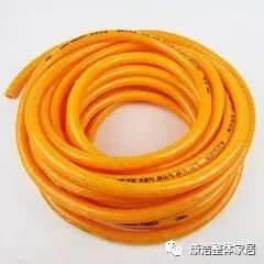 燃气灶日常使用注意事项_燃气灶保养清洁_燃气灶保养