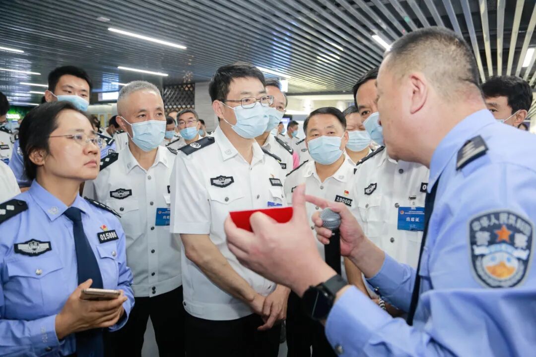 大数据安全防护_大数据智能化应用新生态_智慧安防小区建设高质量发展