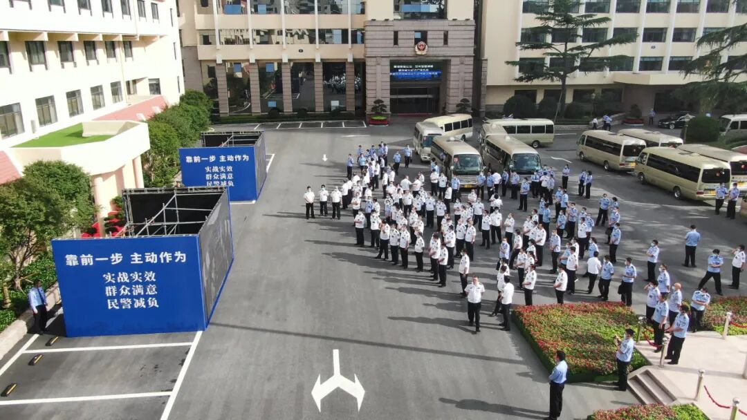 大数据安全防护_大数据智能化应用新生态_智慧安防小区建设高质量发展