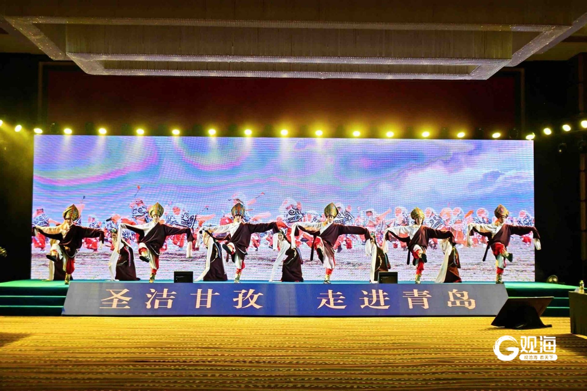 青岛甘孜文化旅游推介会_甘孜自驾路线_自驾318向甘孜出发