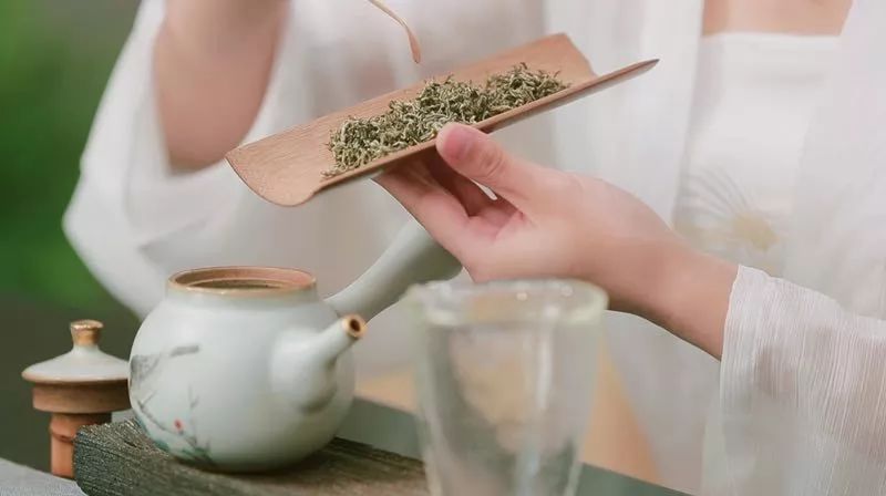 如何辨别茶叶品质_挑选茶叶技巧_茶叶购买技巧