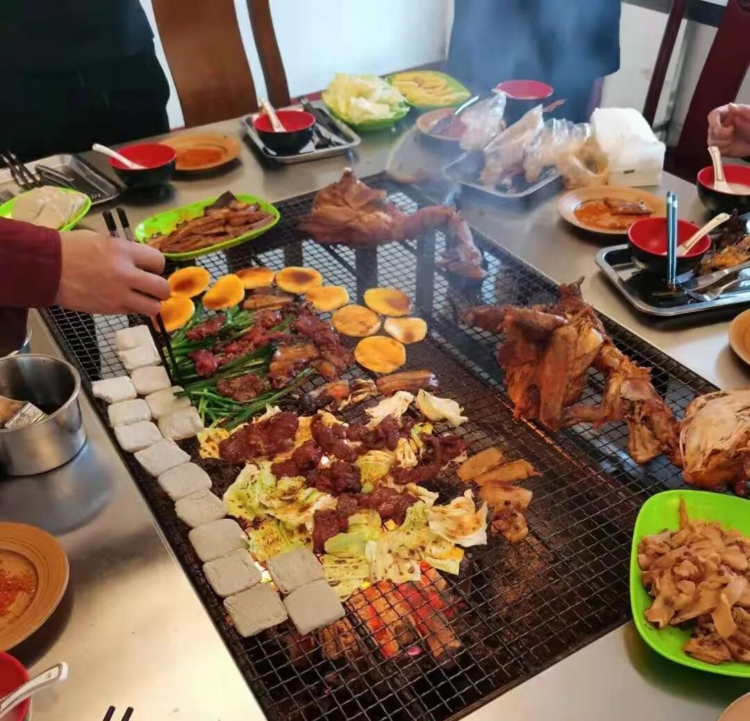 温泉度假推荐_濯缨谷氟泉酒店_百里杜鹃温泉度假地