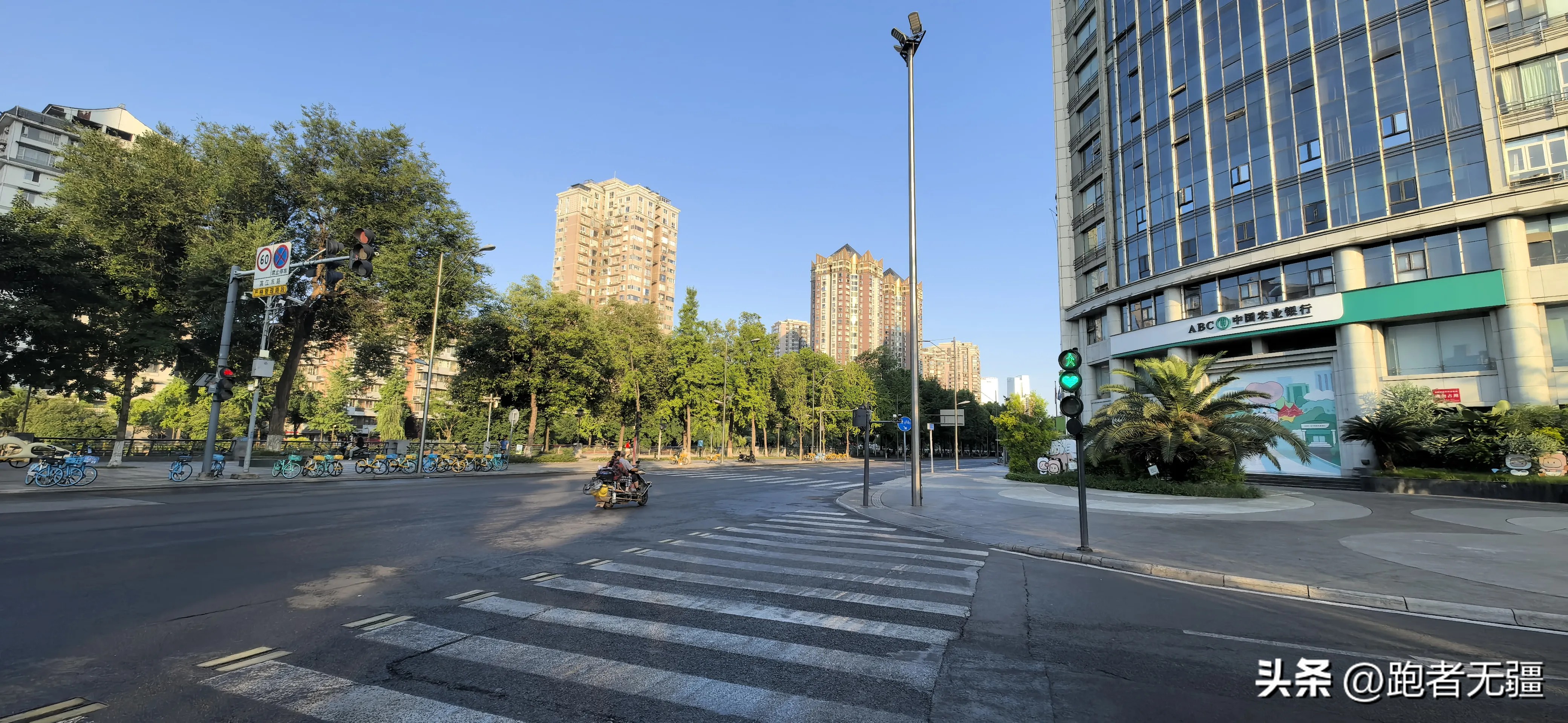 跑后拉伸重要性_跑步热身误区_拉伸热身步骤