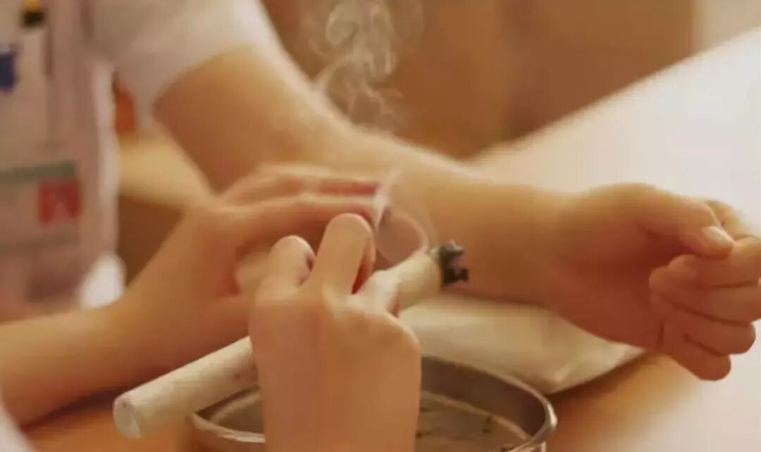 艾灸适应病症_艾灸治疗关节性疾病_艾灸适用病症