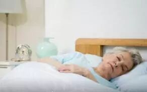 冠心病睡眠体位_冠心病注意事项_冠心病午睡注意事项