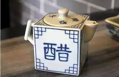 脚气治疗方案_脚气治疗 醋泡脚 碱面泡脚