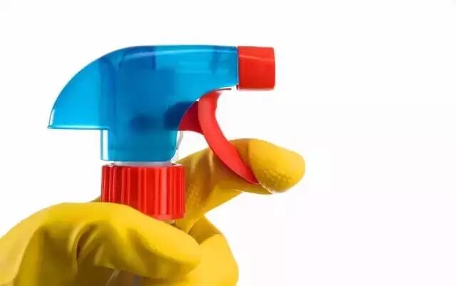 衣物顽固污渍去除法_衣服泛黄用白醋_顽固污渍用柠檬