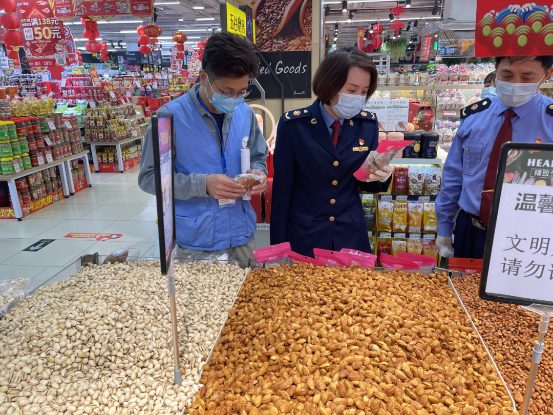 坚果炒货食品安全_坚果防潮技巧_春节坚果选购指南
