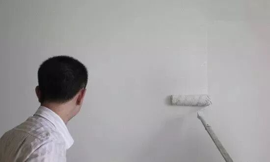 湿度对刷漆影响_夏季高温刷漆问题_墙面刷漆步骤