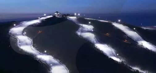 滑雪场地选择_韩国滑雪胜地排名_韩国滑雪场推荐