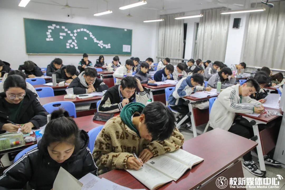 四六级备考攻略_四六级攻略_四六级听力技巧
