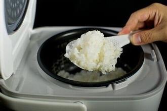 只需一招!电饭锅煮饭再也不粘锅! | 星尘资源网
