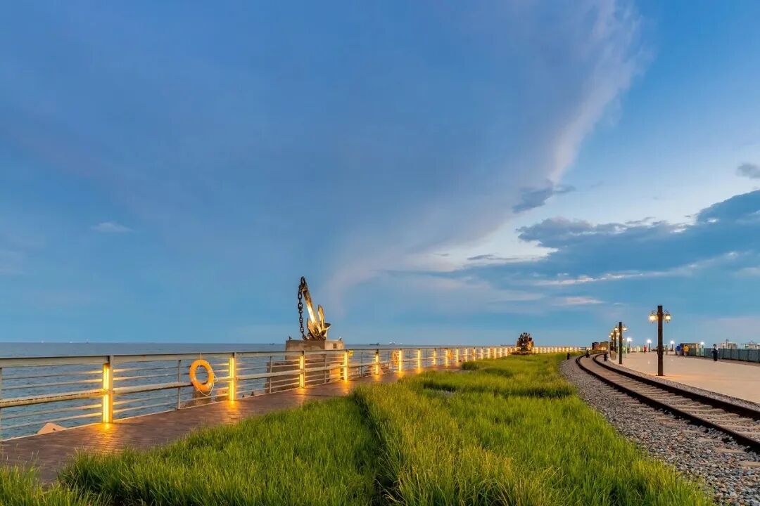 秦皇岛港口工业旅游区4A级_秦皇岛海滨游_秦皇岛工业旅游区景观质量