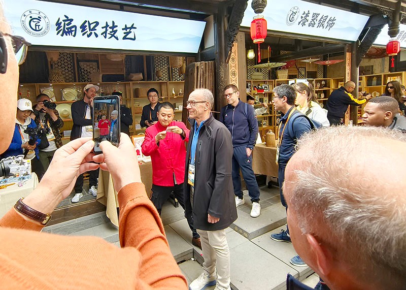 成都手作非遗传承街区_手作体验旅行_东门市井体验活动