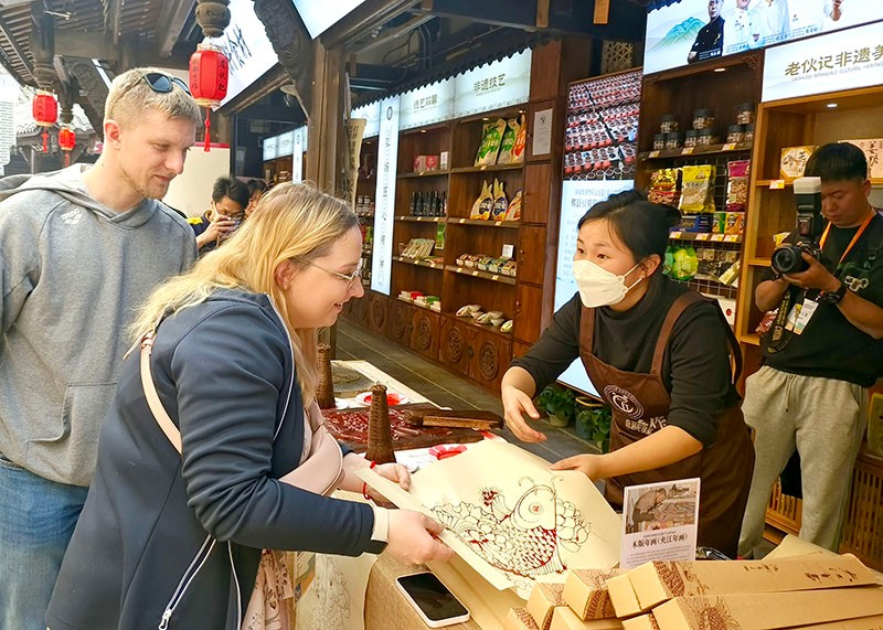 手作体验旅行_成都手作非遗传承街区_东门市井体验活动