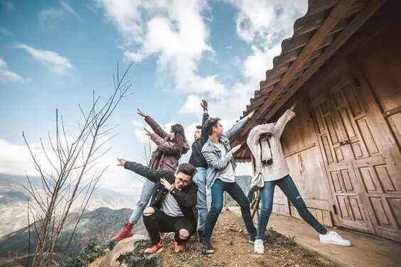 5秒搞定旅游合照_闺蜜出游攻略_旅游合照姿势