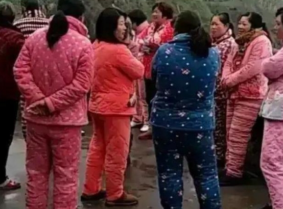 农村保暖睡衣选购指南_睡衣材质选择_农村睡衣风为什么受欢迎
