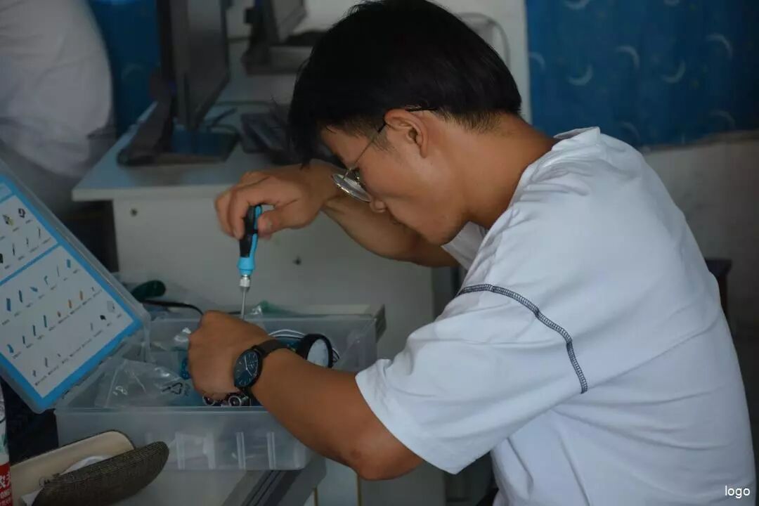 机器人培训_金东区中小学机器人项目培训_3D打印机激光雕刻机机器人活动
