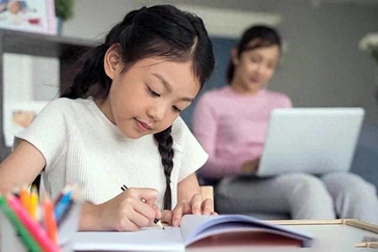 陪读12年,孩子已上清华,分享:从小学起,辅导作业把握3个原则 | 星尘资源网