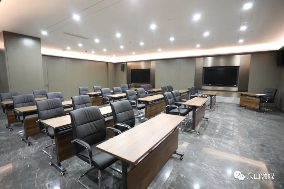 金銮湾豪华滨海度假酒店_海滨度假酒店_东山福莱喜大酒店试营业