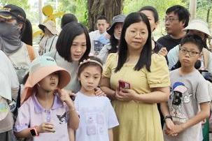 探索园林植物_亲子研学旅行_发现自然之美公益研学活动