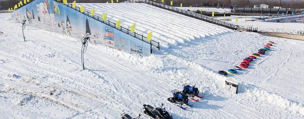 北京滑雪场攻略_北京滑雪场地推荐_滑雪场地选择