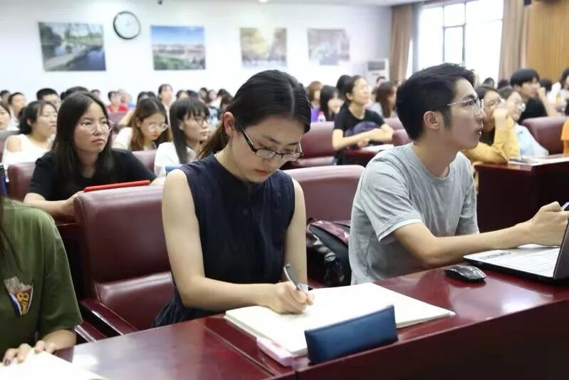 财报解读技巧_研究生高端学术论坛 财务报表分析理论与方法 张新民教授专题讲座